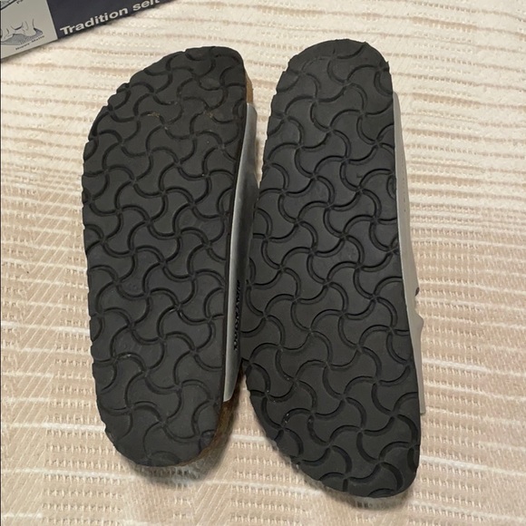 ✨ birkenstock’s! - Picture 5 of 8